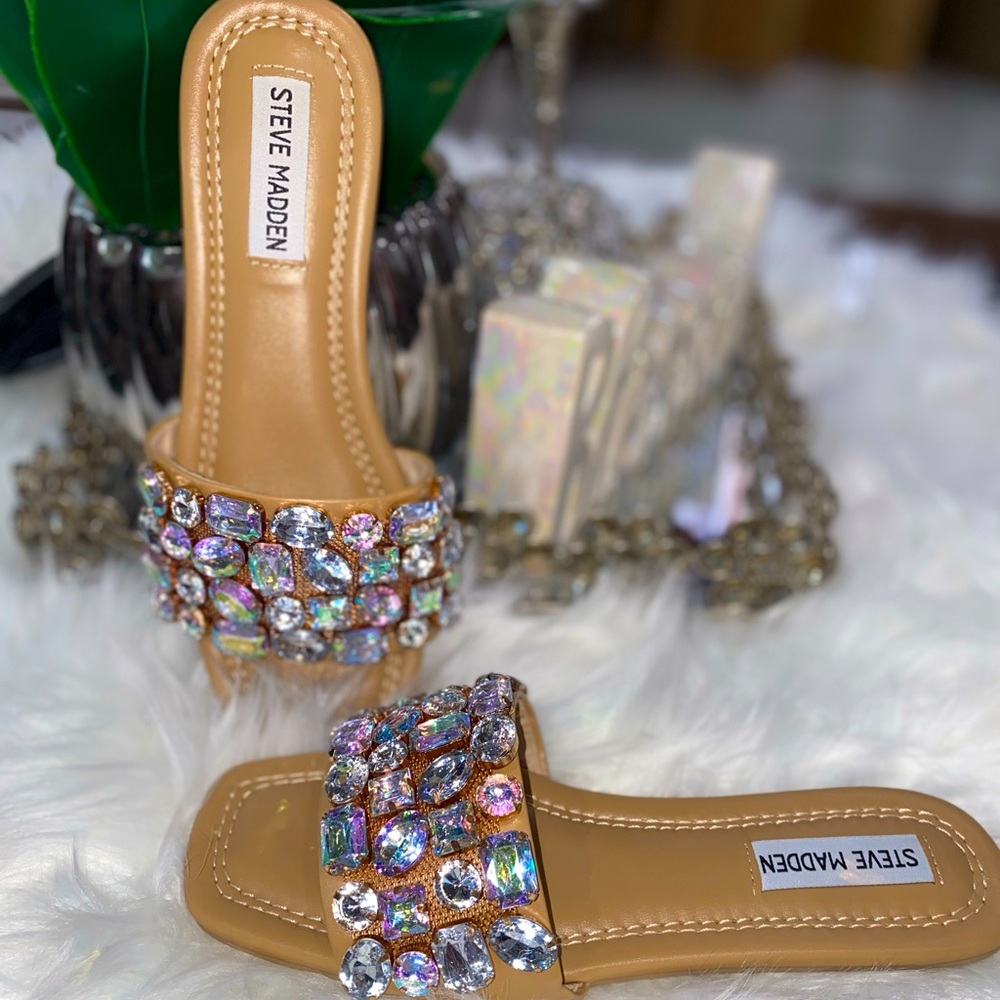 Steve Madden Sandals 🌸